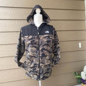 Kids The North Face Camo Jacket 